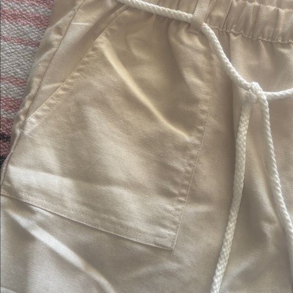Linen Shorts - Picture 3 of 5